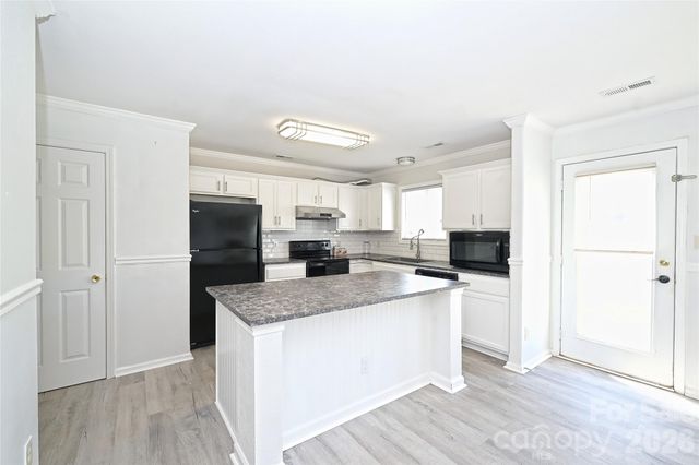 7310 Fig Lane, Charlotte, NC 28215