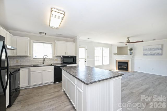 7310 Fig Lane, Charlotte, NC 28215