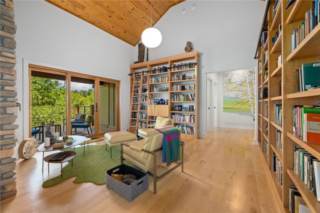 3309 NW 3rd Street, Bentonville, AR 72712