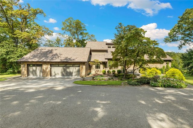 3309 NW 3rd Street, Bentonville, AR 72712