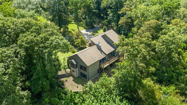 3309 NW 3rd Street, Bentonville, AR 72712