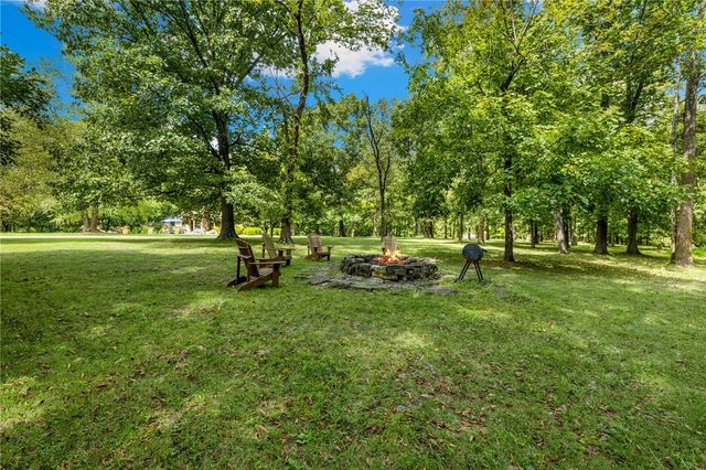 3309 NW 3rd Street, Bentonville, AR 72712