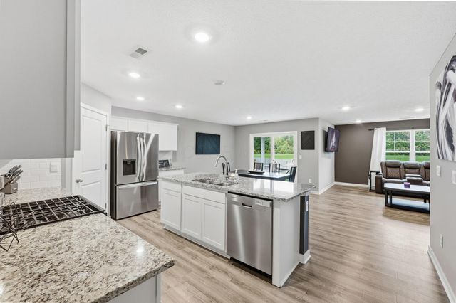 3823 Alledonia Drive, Grove City, OH 43123