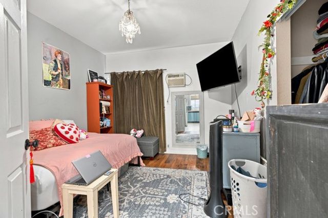 1464 E 23rd, Los Angeles, CA 90011