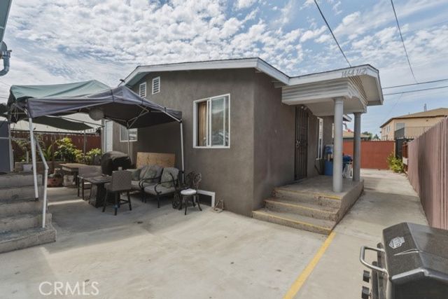 1464 E 23rd, Los Angeles, CA 90011