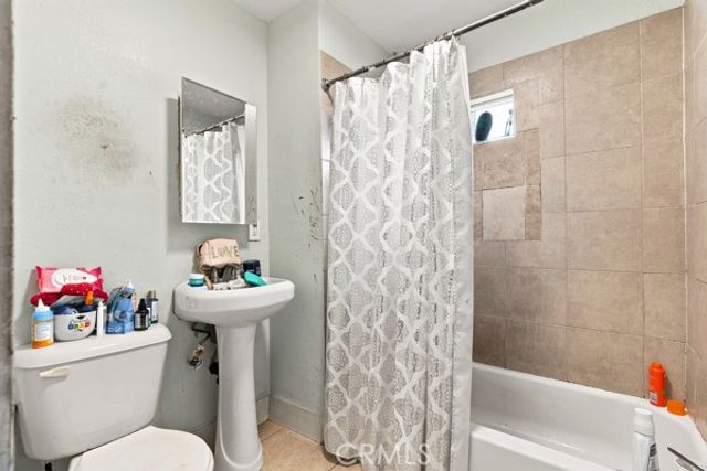 1464 E 23rd, Los Angeles, CA 90011