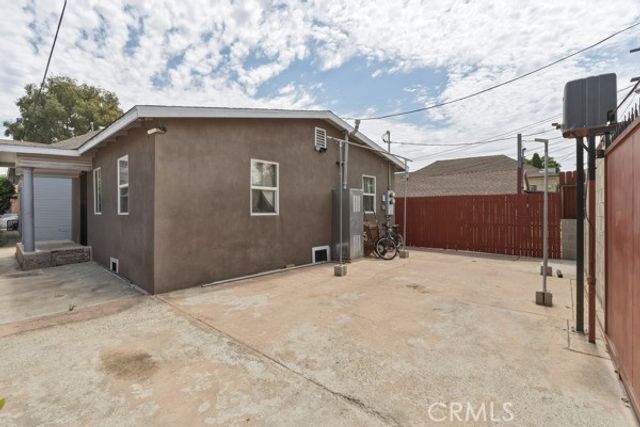 1464 E 23rd, Los Angeles, CA 90011