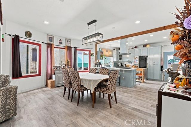 1464 E 23rd, Los Angeles, CA 90011