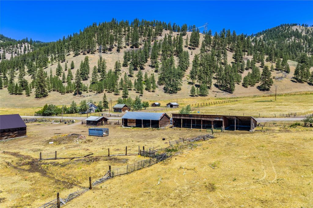 31022 Beavertail Road - 1070 acres, Clinton, MT 59825 photo 12