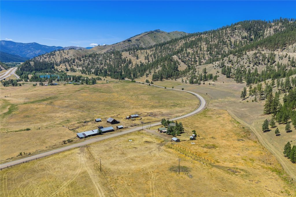 31022 Beavertail Road - 1070 acres, Clinton, MT 59825 photo 5