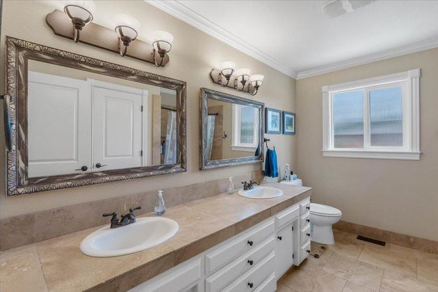 3410 Scenic Drive, Redding, CA 96001