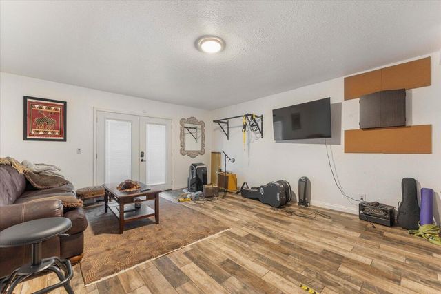 3410 Scenic Drive, Redding, CA 96001