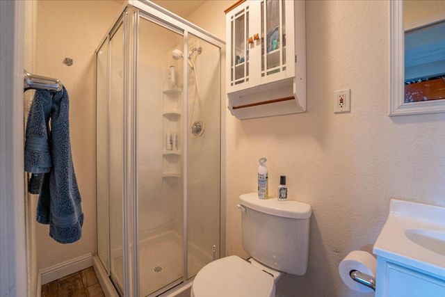 3410 Scenic Drive, Redding, CA 96001