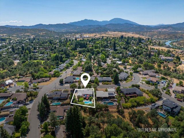 3410 Scenic Drive, Redding, CA 96001