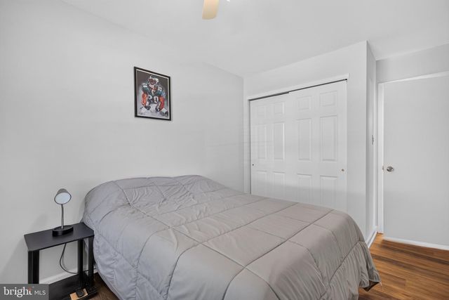 2001A DENHAM CT, Mount Laurel, NJ 08054