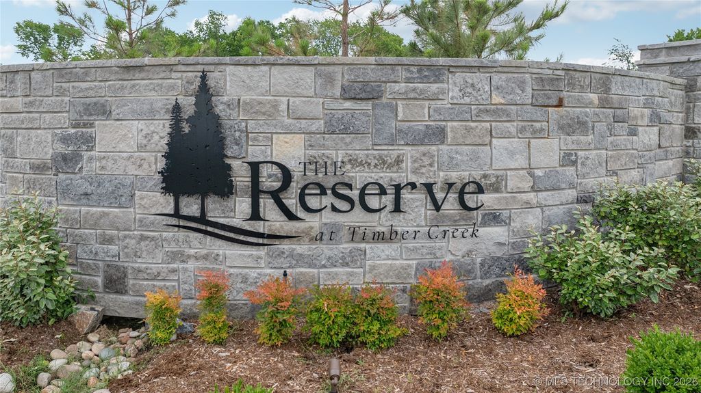 10944 S 216th East Avenue, Broken Arrow, OK 74014