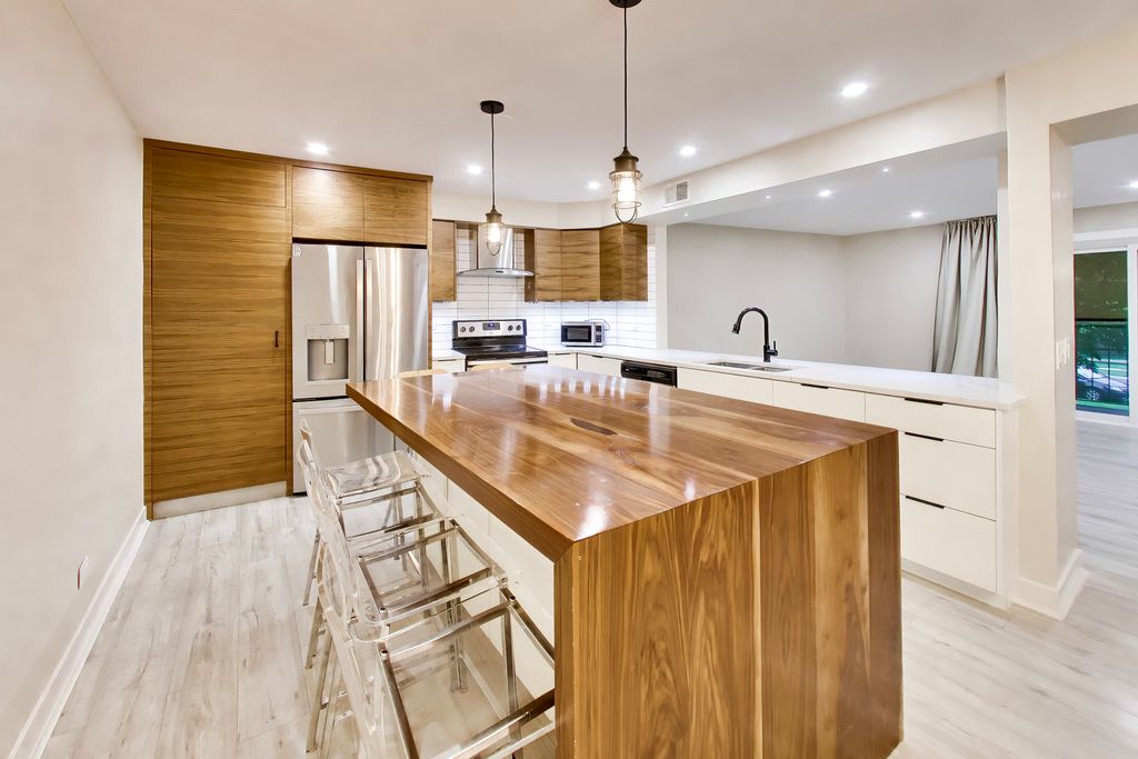 1030 S Fernandez Avenue 2B, Arlington Heights, IL 60005 — photo 3