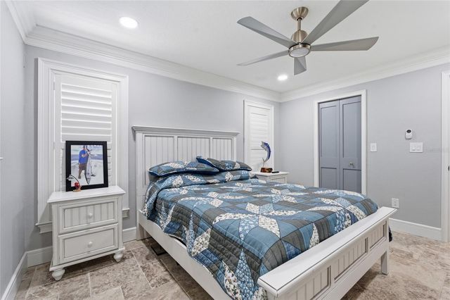 3874 48TH AVENUE S, St Petersburg, FL 33711