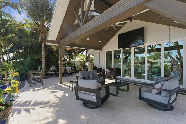 3874 48TH AVENUE S, St Petersburg, FL 33711