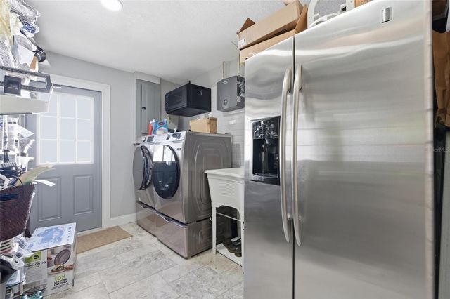 3874 48TH AVENUE S, St Petersburg, FL 33711