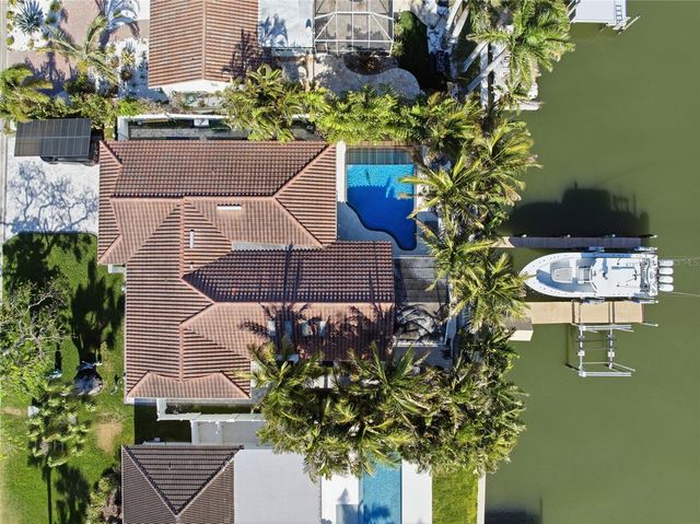 3874 48TH AVENUE S, St Petersburg, FL 33711