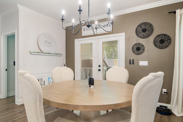 30 Hammock Oaks Boulevard, Freeport, FL 32439