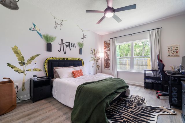 30 Hammock Oaks Boulevard, Freeport, FL 32439