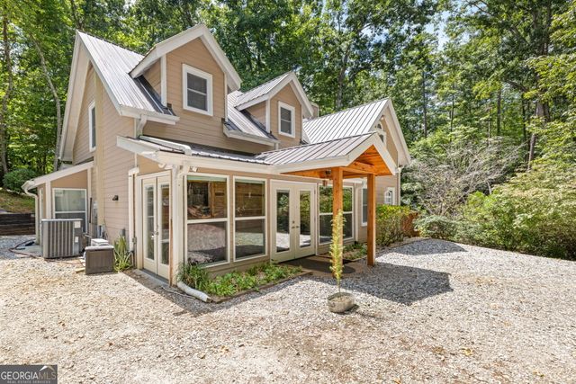 530 N Quail Trail, Clarkesville, GA 30523