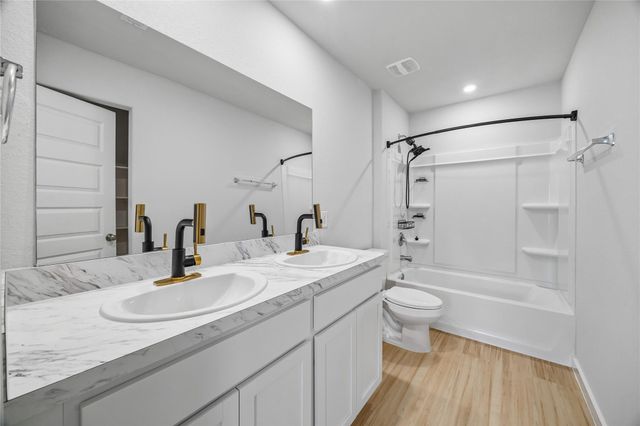 139 Road 51026, Cleveland, TX 77327