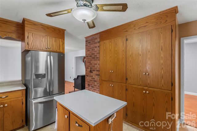 House 96 Patton Valley Drive, Nebo, NC 28761