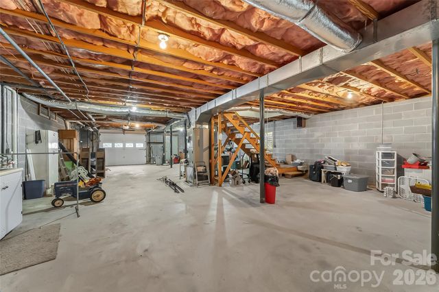 House 96 Patton Valley Drive, Nebo, NC 28761