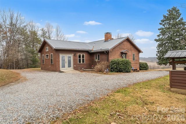 House 96 Patton Valley Drive, Nebo, NC 28761