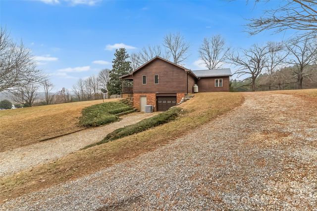 House 96 Patton Valley Drive, Nebo, NC 28761