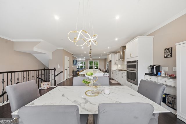 2087 Holtz Lane, Atlanta, GA 30318