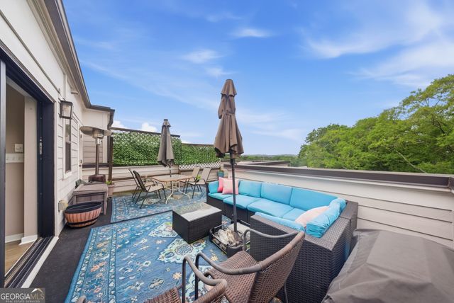 2087 Holtz Lane, Atlanta, GA 30318