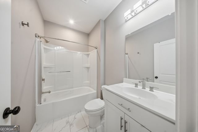 2087 Holtz Lane, Atlanta, GA 30318