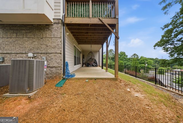 2087 Holtz Lane, Atlanta, GA 30318