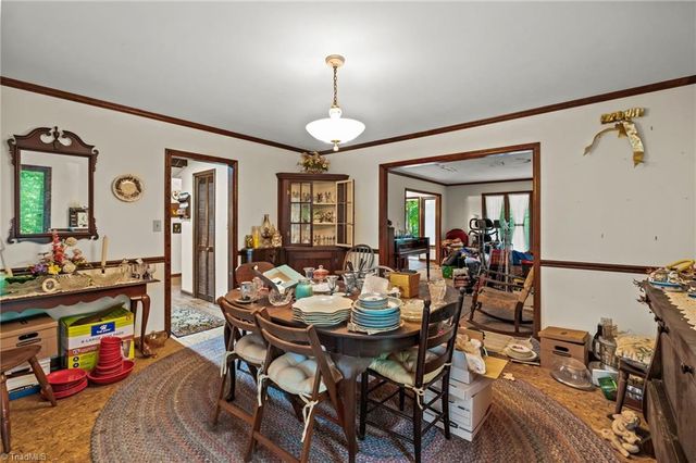 5718 Oak Tree Road, Greensboro, NC 27455
