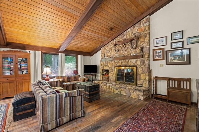 5718 Oak Tree Road, Greensboro, NC 27455