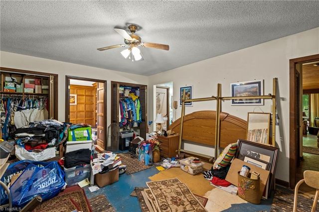 5718 Oak Tree Road, Greensboro, NC 27455