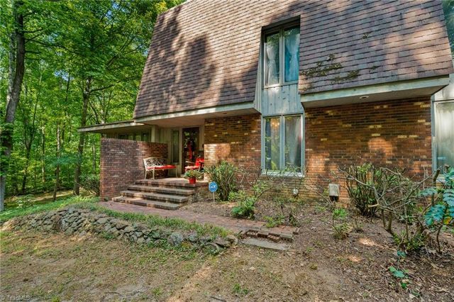 5718 Oak Tree Road, Greensboro, NC 27455