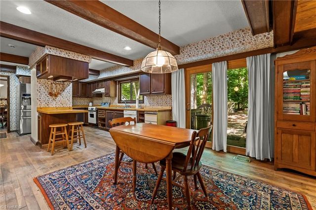 5718 Oak Tree Road, Greensboro, NC 27455