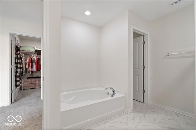 1373 W Quartz Lane, Fortville, IN 46040