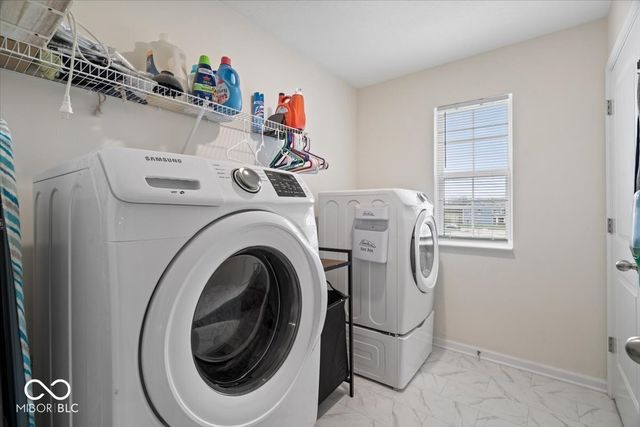 1373 W Quartz Lane, Fortville, IN 46040