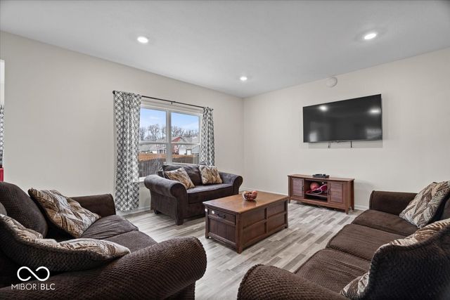 1373 W Quartz Lane, Fortville, IN 46040