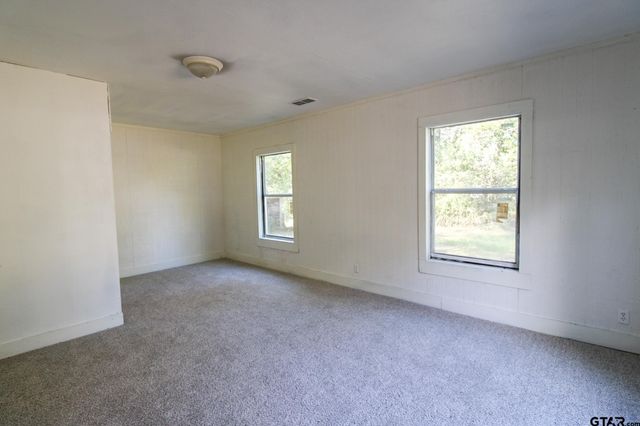 407 Pace St, Naples, TX 75568