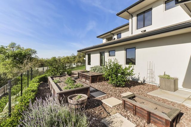 5331 Da Vinci Dr, El Dorado Hills, CA 95762