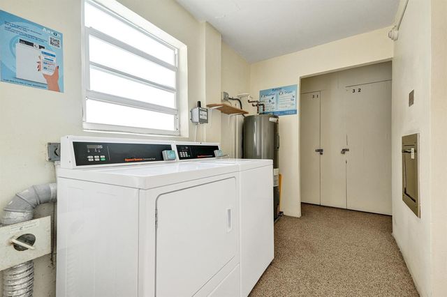 304 Golfview Road 304, North Palm Beach, FL 33408