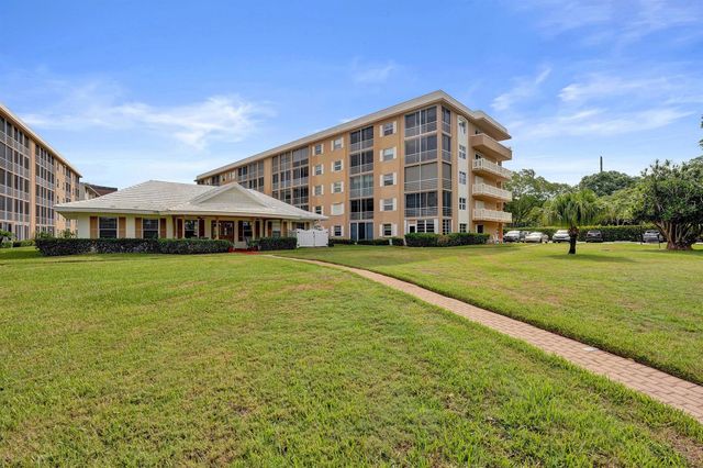 304 Golfview Road 304, North Palm Beach, FL 33408