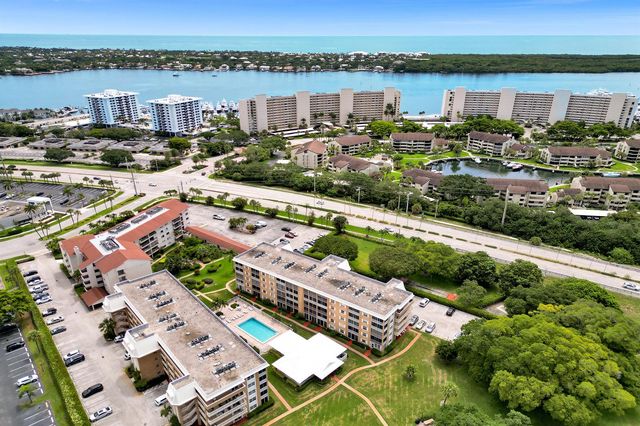 304 Golfview Road 304, North Palm Beach, FL 33408